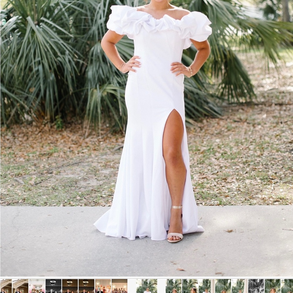 Ashely Lauren size 8 off shoulder scuba gown